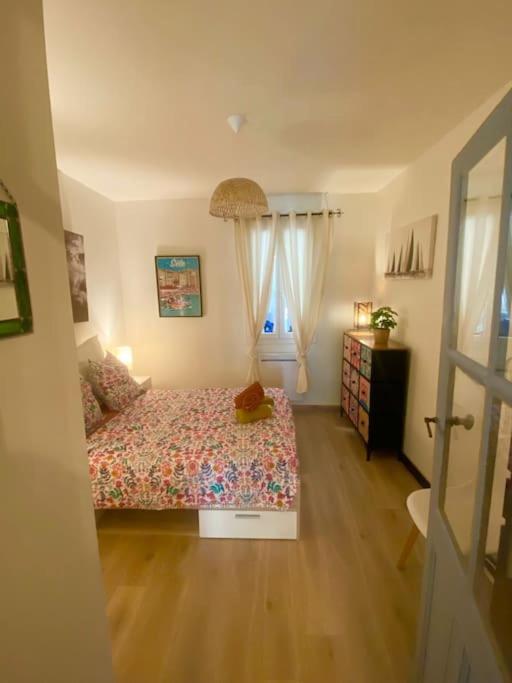 Appartement Neuf Cosy Centre Ville Quartier Haut Sète Exterior foto